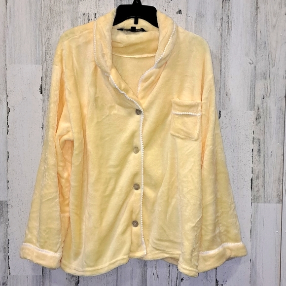 * 0505 Soft & Cozy Plush Button Front Pajama Set * - Picture 2 of 12